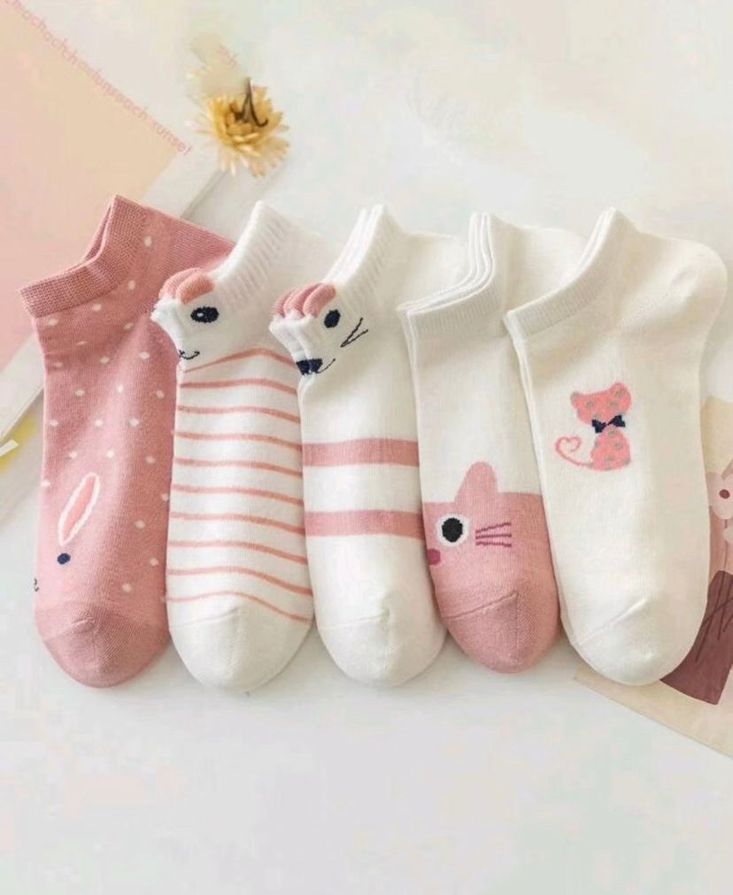 MEDIAS DE GATITOS